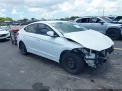 5NPD74LF4HH057806 2017 HYUNDAI ELANTRA