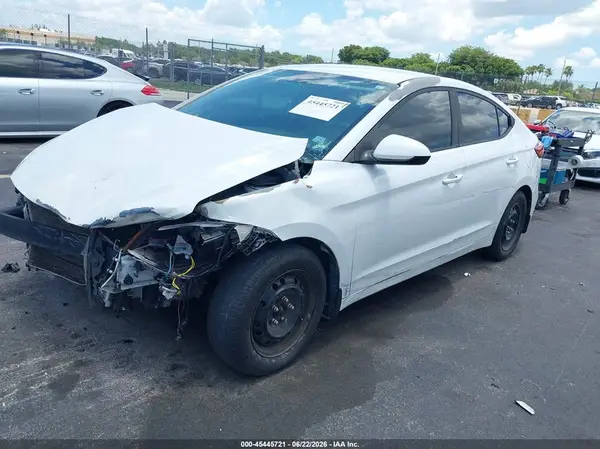 5NPD74LF4HH057806 2017 HYUNDAI ELANTRA - Image 2