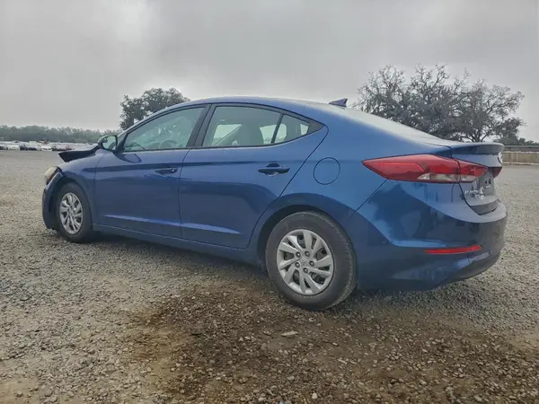 5NPD74LF4HH060267 2017 HYUNDAI ELANTRA - Image 2