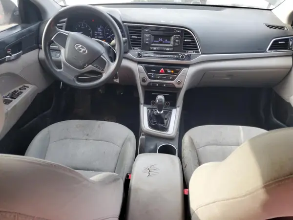 5NPD74LF4HH071866 2017 HYUNDAI ELANTRA - Image 8