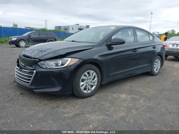 5NPD74LF4HH074699 2017 HYUNDAI ELANTRA - Image 2