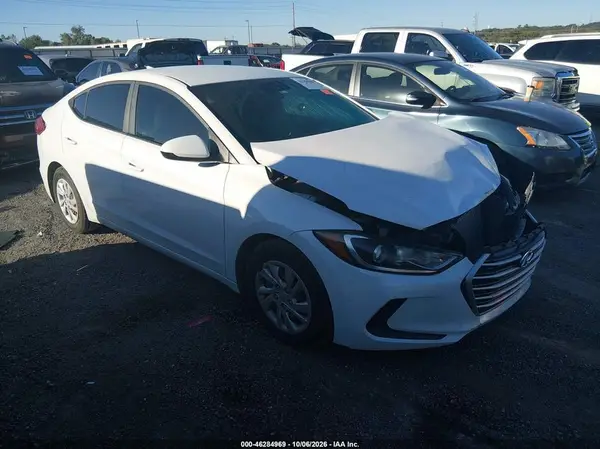 5NPD74LF4HH075514 2017 HYUNDAI ELANTRA - Image 1