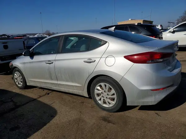 5NPD74LF4HH077148 2017 HYUNDAI ELANTRA - Image 2