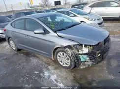 5NPD74LF4HH081779 2017 HYUNDAI ELANTRA