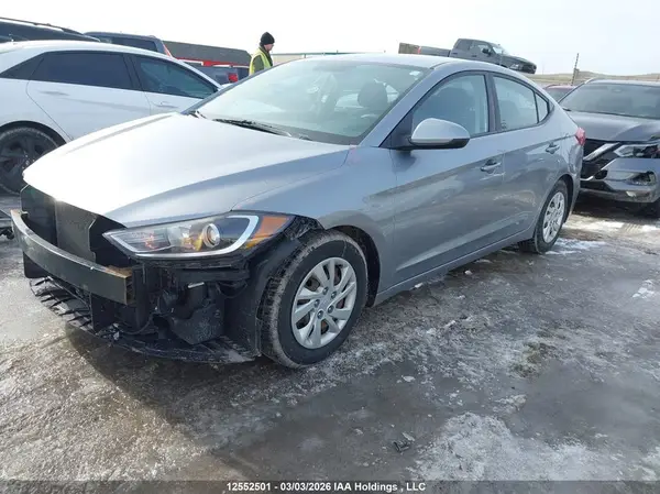 5NPD74LF4HH081779 2017 HYUNDAI ELANTRA - Image 2