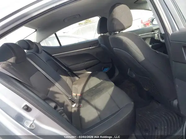 5NPD74LF4HH081779 2017 HYUNDAI ELANTRA - Image 8
