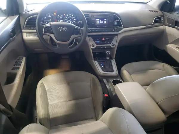5NPD74LF4HH081782 2017 HYUNDAI ELANTRA - Image 8