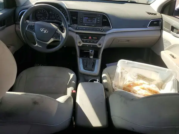 5NPD74LF4HH085184 2017 HYUNDAI ELANTRA - Image 8