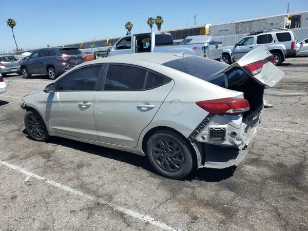 5NPD74LF4HH085895 2017 HYUNDAI ELANTRA - Image 2