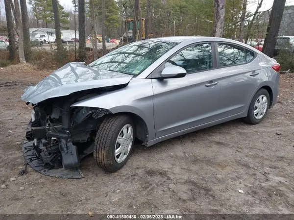5NPD74LF4HH091597 2017 HYUNDAI ELANTRA - Image 2