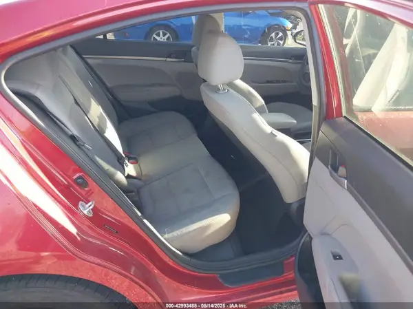 5NPD74LF4HH092409 2017 HYUNDAI ELANTRA - Image 8