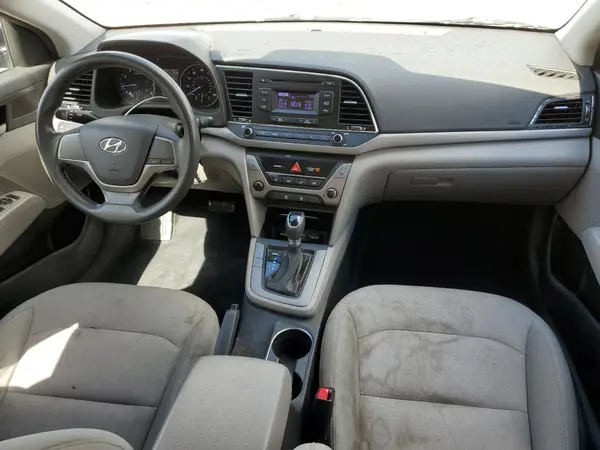 5NPD74LF4HH092569 2017 HYUNDAI ELANTRA - Image 8