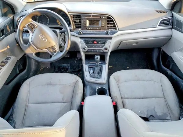 5NPD74LF4HH098906 2017 HYUNDAI ELANTRA - Image 8