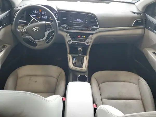 5NPD74LF4HH100590 2017 HYUNDAI ELANTRA - Image 8