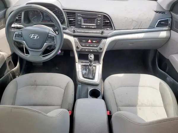 5NPD74LF4HH101268 2017 HYUNDAI ELANTRA - Image 8