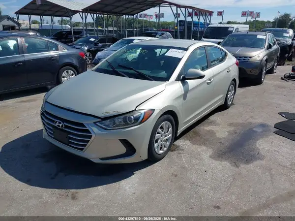 5NPD74LF4HH101643 2017 HYUNDAI ELANTRA - Image 2