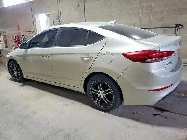 5NPD74LF4HH103327 2017 HYUNDAI ELANTRA - Image 2