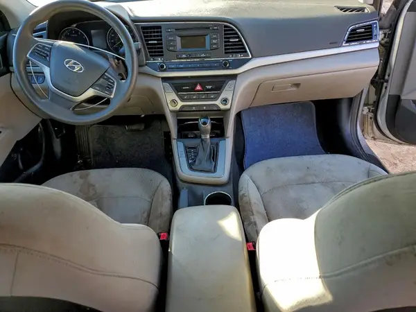 5NPD74LF4HH103652 2017 HYUNDAI ELANTRA - Image 8