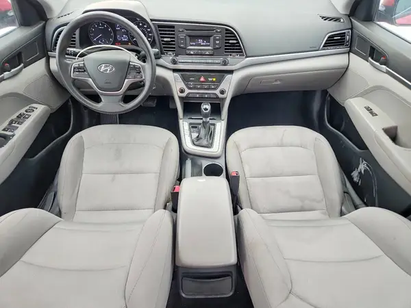 5NPD74LF4HH103764 2017 HYUNDAI ELANTRA - Image 8