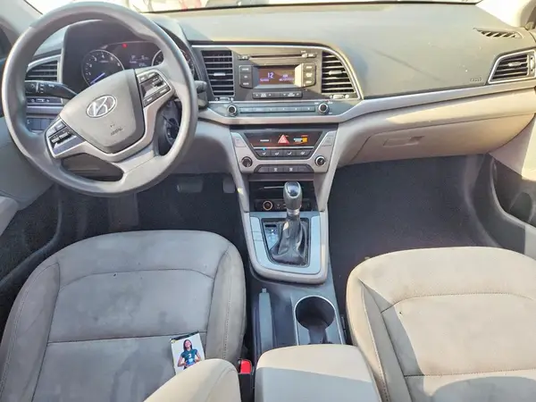 5NPD74LF4HH103795 2017 HYUNDAI ELANTRA - Image 8