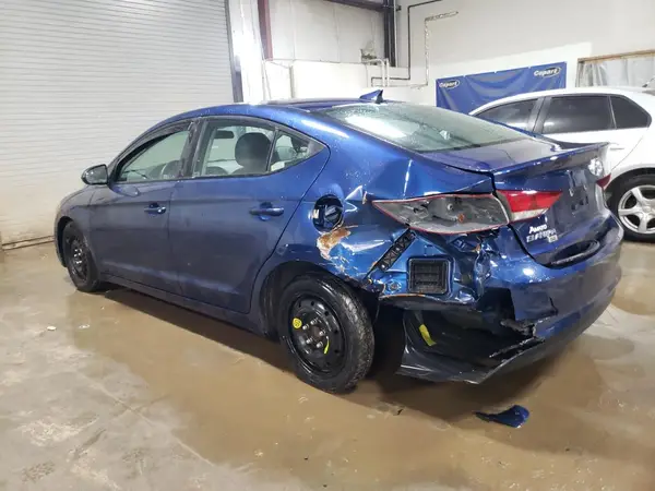 5NPD74LF4HH104719 2017 HYUNDAI ELANTRA - Image 2