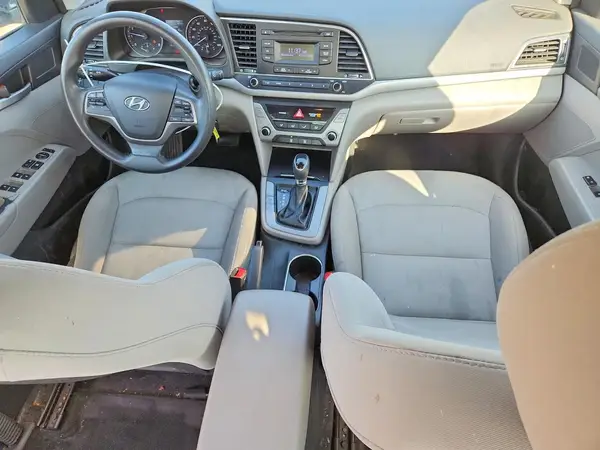 5NPD74LF4HH113954 2017 HYUNDAI ELANTRA - Image 8
