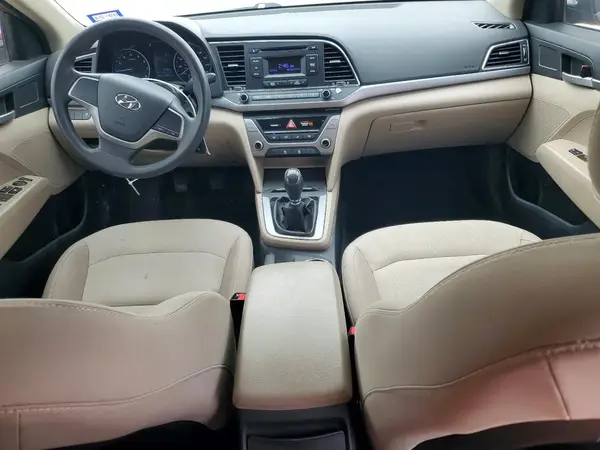 5NPD74LF4HH115736 2017 HYUNDAI ELANTRA - Image 8