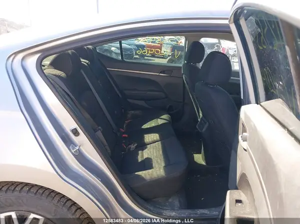 5NPD74LF4HH120466 2017 HYUNDAI ELANTRA - Image 8