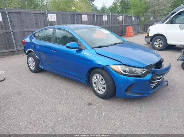 5NPD74LF4HH126106 2017 HYUNDAI ELANTRA - Image 1