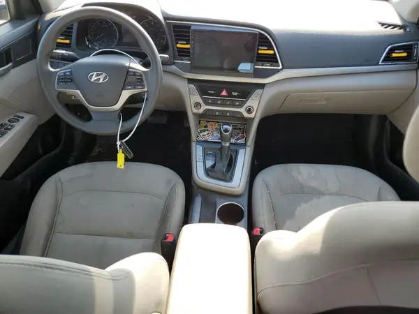 5NPD74LF4HH126459 2017 HYUNDAI ELANTRA - Image 8