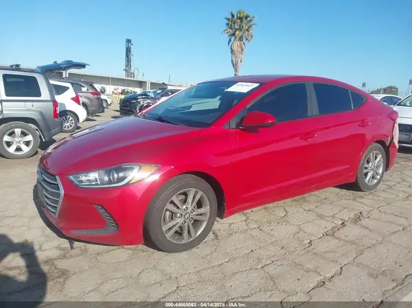 5NPD74LF4HH127062 2017 HYUNDAI ELANTRA - Image 2