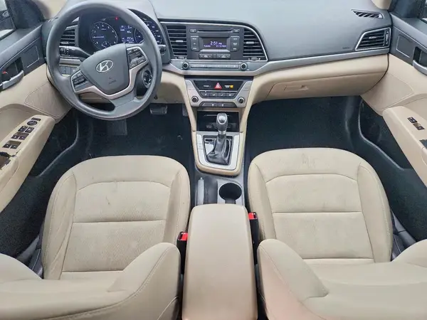 5NPD74LF4HH127451 2017 HYUNDAI ELANTRA - Image 8