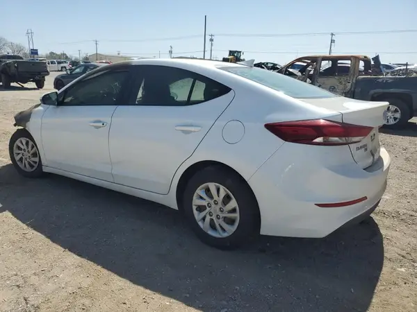 5NPD74LF4HH128227 2017 HYUNDAI ELANTRA - Image 2