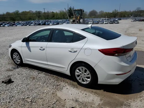 5NPD74LF4HH136716 2017 HYUNDAI ELANTRA - Image 2