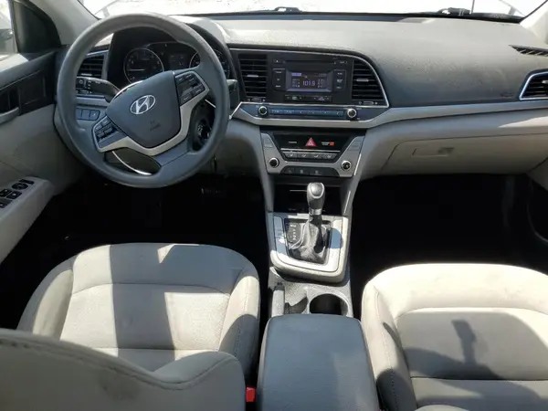 5NPD74LF4HH136716 2017 HYUNDAI ELANTRA - Image 8