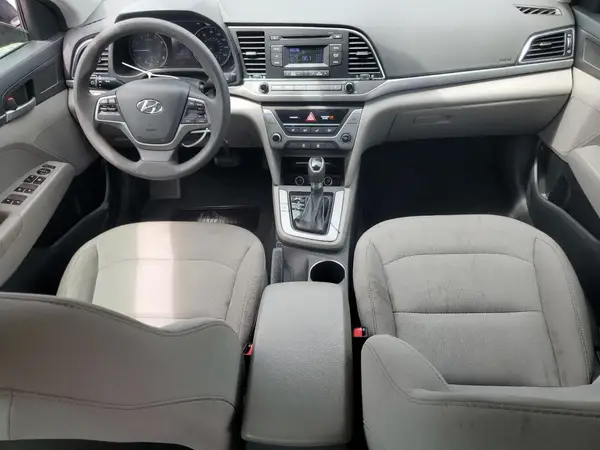 5NPD74LF4HH137235 2017 HYUNDAI ELANTRA - Image 8