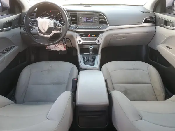 5NPD74LF4HH141589 2017 HYUNDAI ELANTRA - Image 8