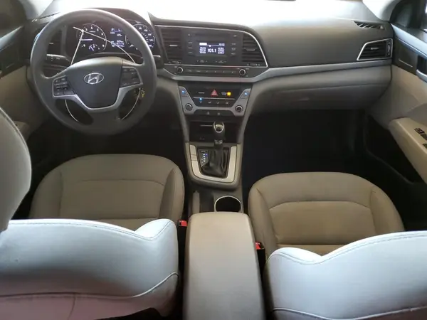 5NPD74LF4HH142127 2017 HYUNDAI ELANTRA - Image 8