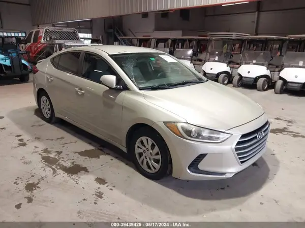 5NPD74LF4HH150406 2017 HYUNDAI ELANTRA - Image 1