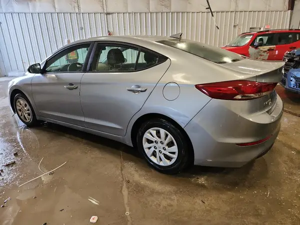 5NPD74LF4HH153743 2017 HYUNDAI ELANTRA - Image 2