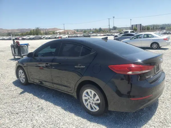 5NPD74LF4HH159204 2017 HYUNDAI ELANTRA - Image 2