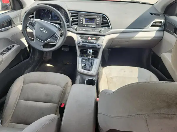 5NPD74LF4HH163916 2017 HYUNDAI ELANTRA - Image 8