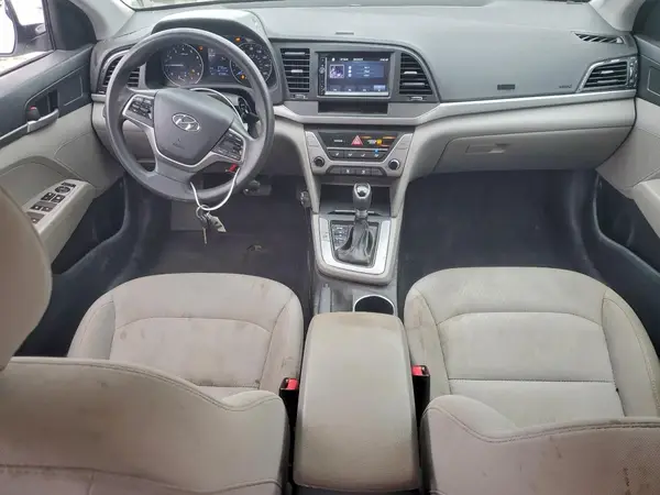 5NPD74LF4HH165066 2017 HYUNDAI ELANTRA - Image 8