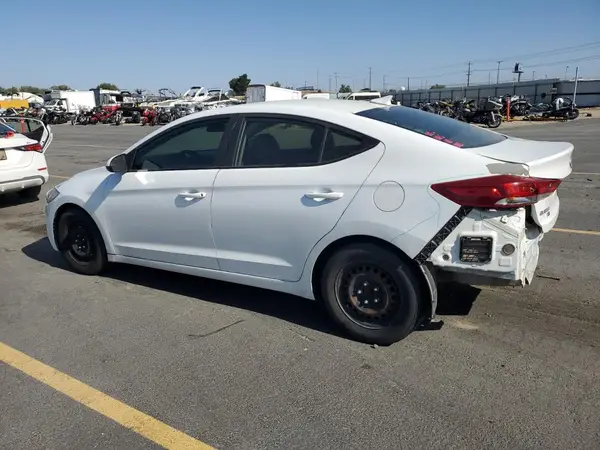 5NPD74LF4HH166475 2017 HYUNDAI ELANTRA - Image 2