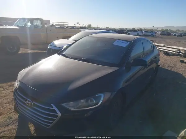 5NPD74LF4HH167156 2017 HYUNDAI ELANTRA - Image 2
