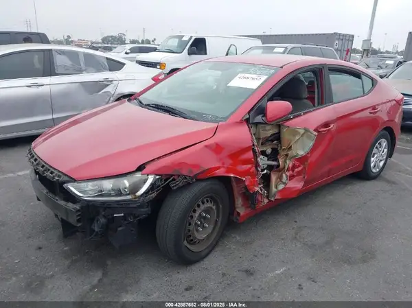 5NPD74LF4HH167352 2017 HYUNDAI ELANTRA - Image 2