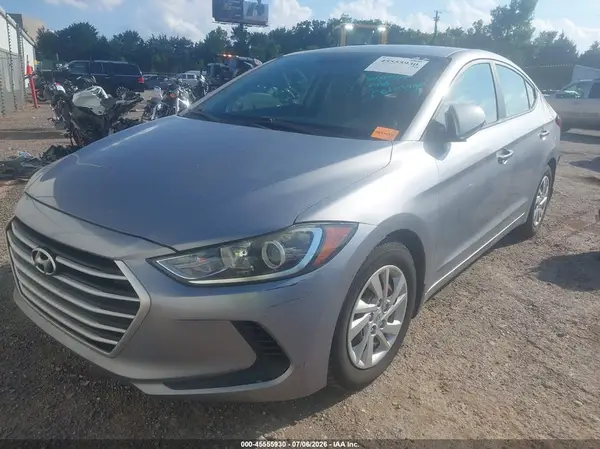 5NPD74LF4HH168095 2017 HYUNDAI ELANTRA - Image 2