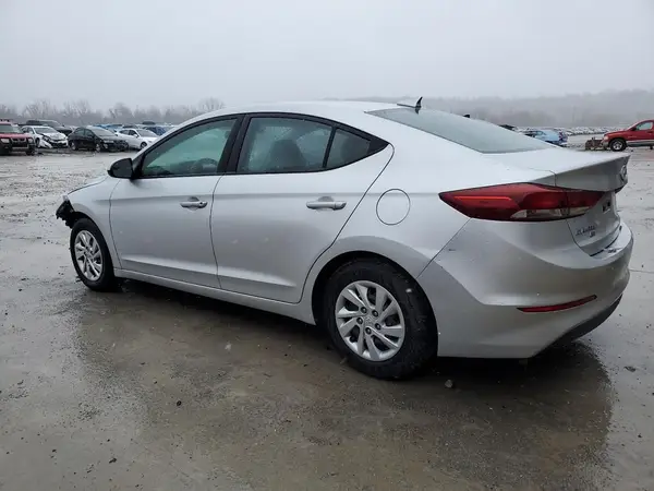 5NPD74LF4HH169540 2017 HYUNDAI ELANTRA - Image 2