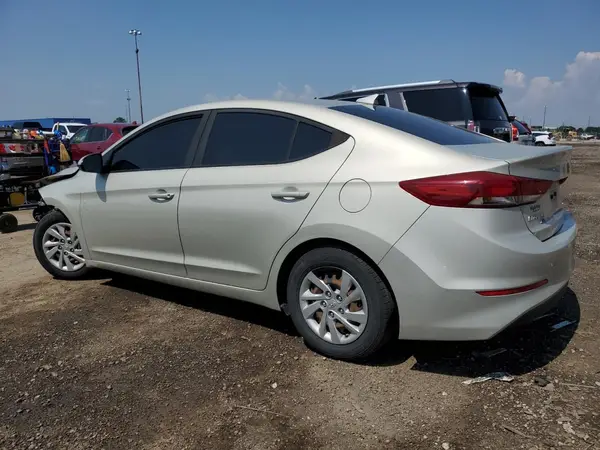 5NPD74LF4HH175631 2017 HYUNDAI ELANTRA - Image 2
