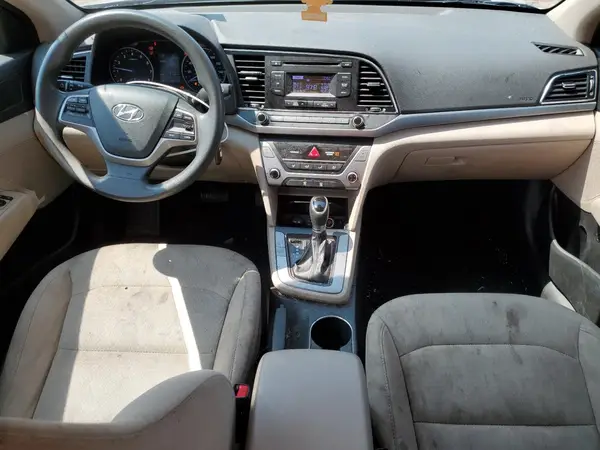 5NPD74LF4HH175631 2017 HYUNDAI ELANTRA - Image 8